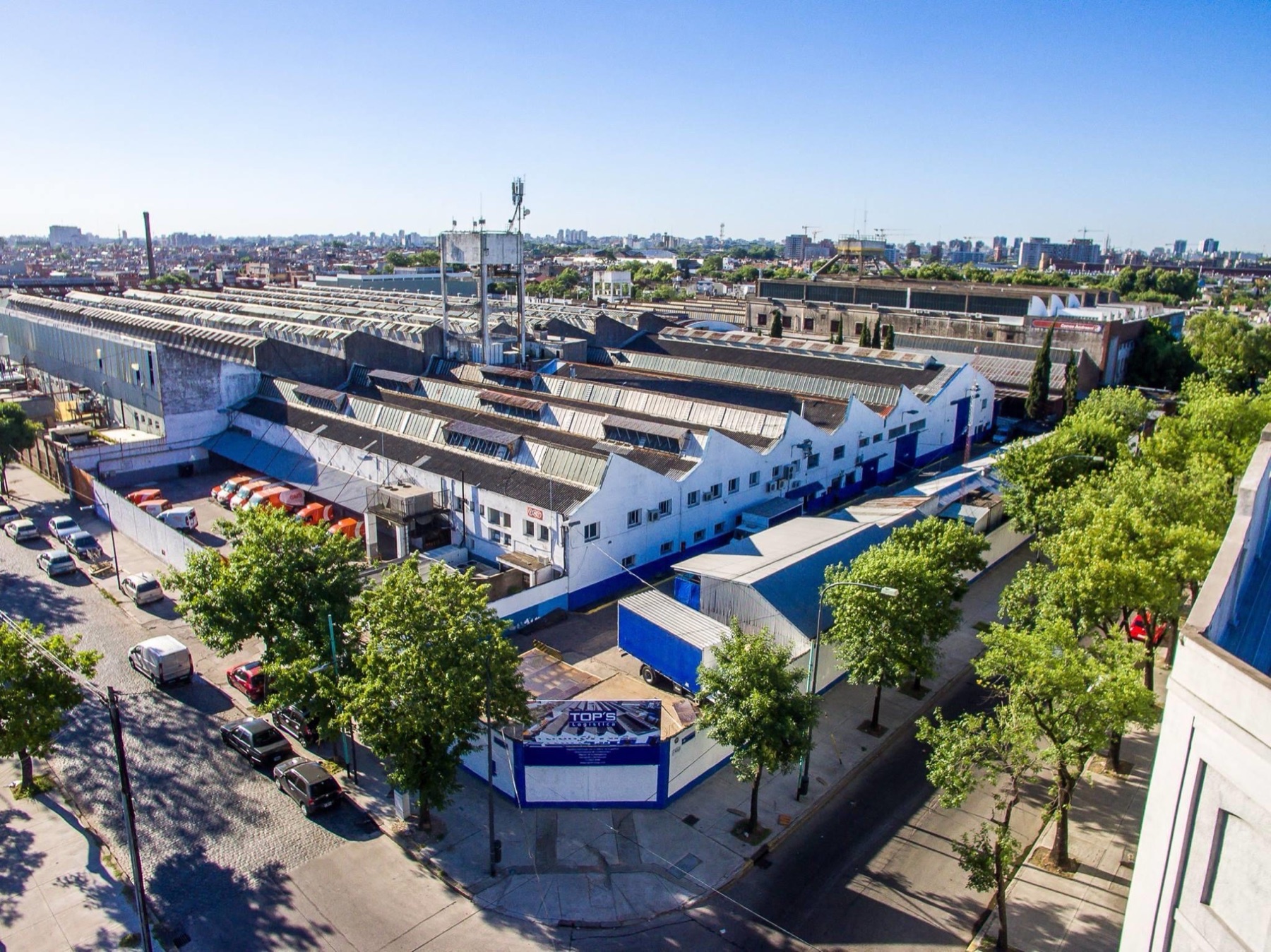 Predio logístico de Logística TOPS en Barracas, CABA